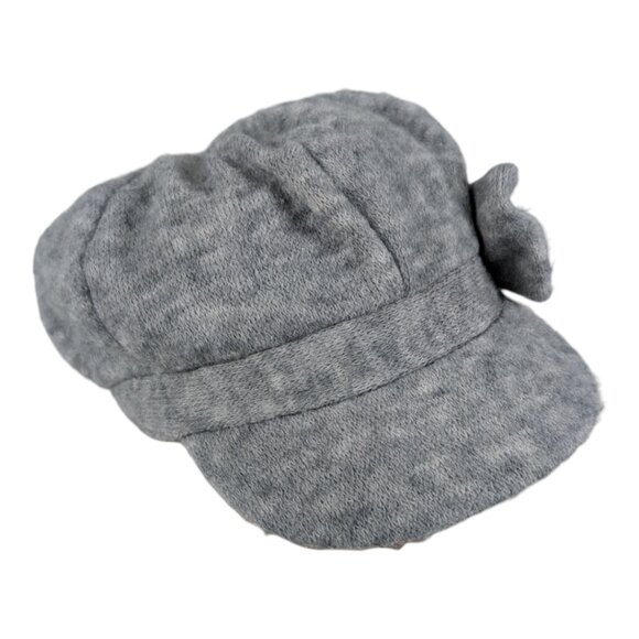 Newsboy Style Cap Gray with Bow and Button Embellishment Fuzzy Knit - Picture 3 of 5